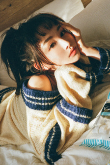 小姪女下面粉嫩水多很爽小雪